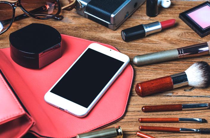 Como atrair mais clientes para meu salão de beleza? Com o SMS, é claro!